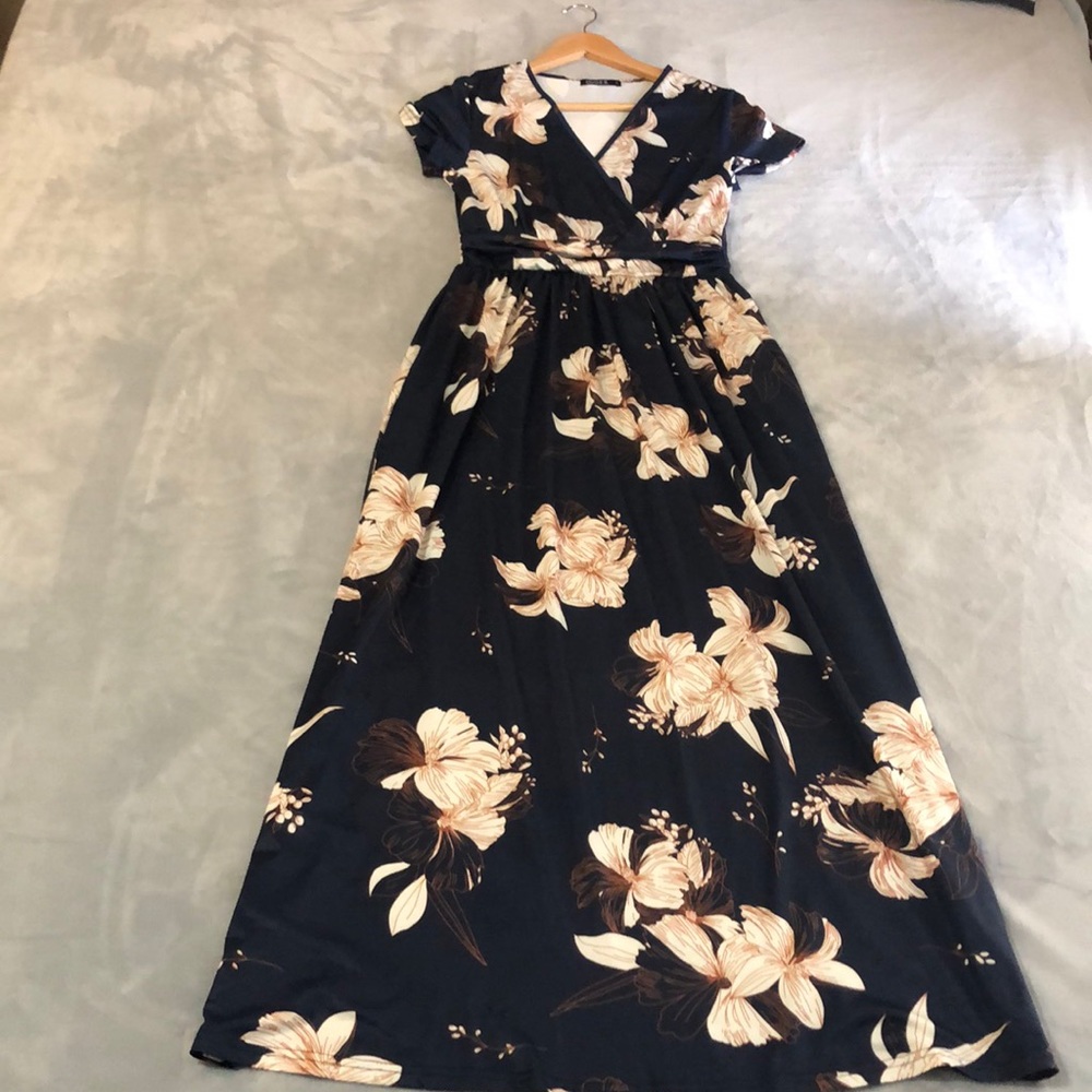 Boho dress floral.